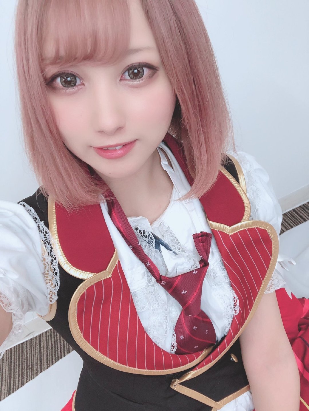 国庆假期归来，该收收心了，工作第一天，MN福利走一波