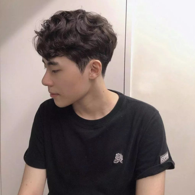 男士发型丨男士短发发型_男士发型大全_男士发型图片 男士发型丨男士短发发型_男士发型大全_男士发型图片