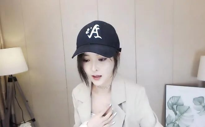 “请叫我青春初恋蜜糖”有些记忆不止七秒