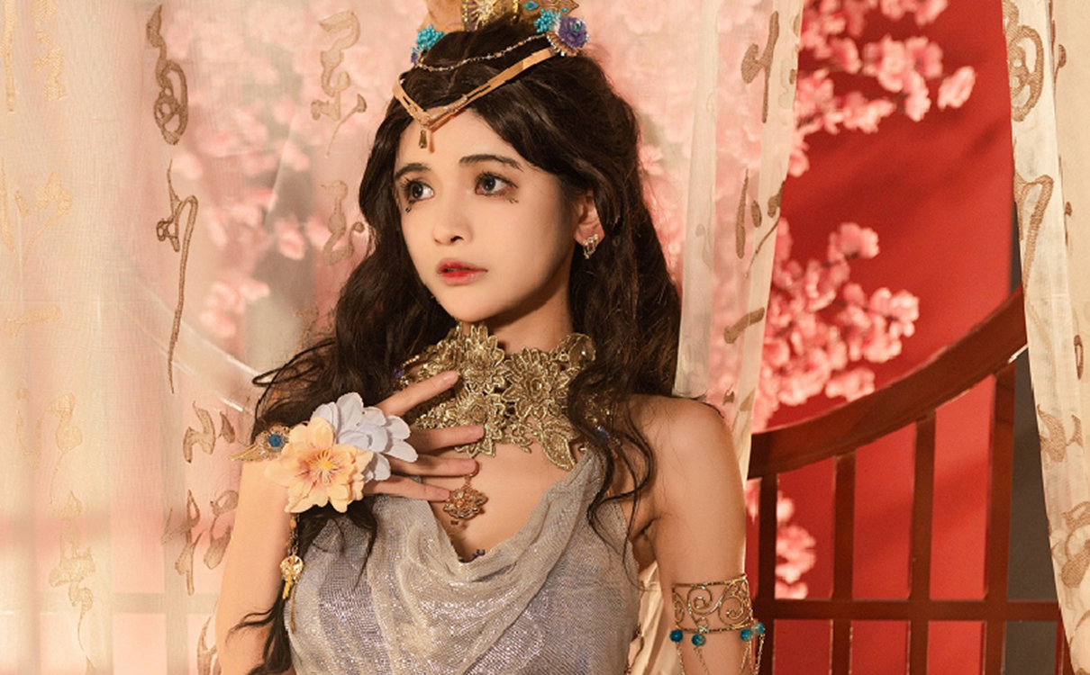狗头萝莉，抖音百万粉丝网红“狗狗大罗莉”