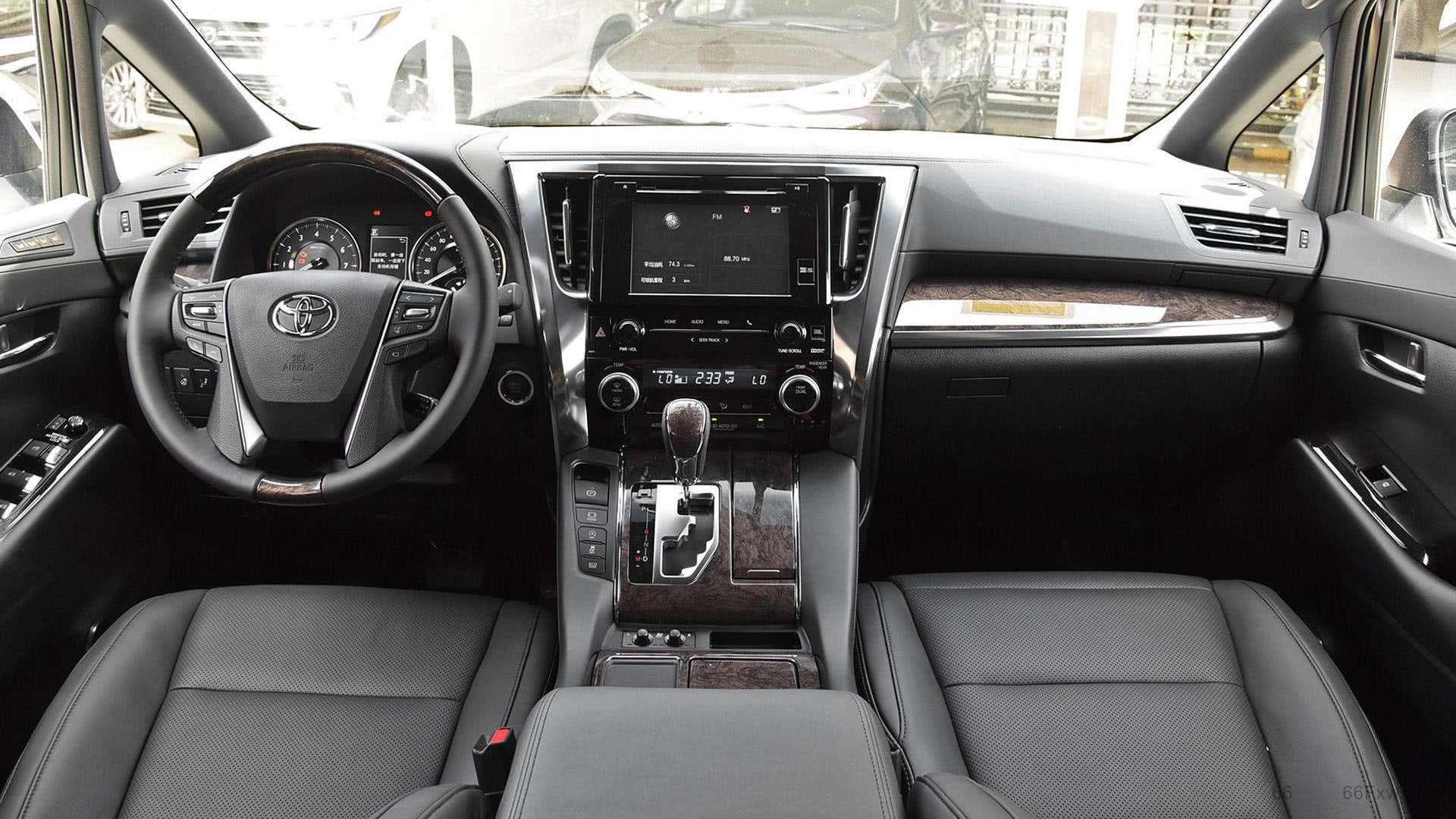 埃尔法是什么牌子的车，埃尔法商务车多少钱