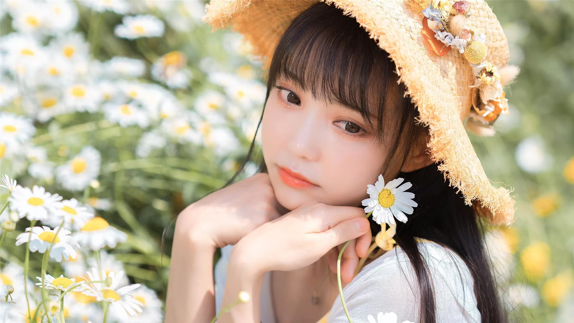 国产亚洲一卡2卡3卡4卡网站什么意思？