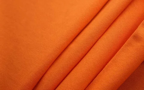 聚酯纤维是啥面料？聚酯纤维和棉哪个好