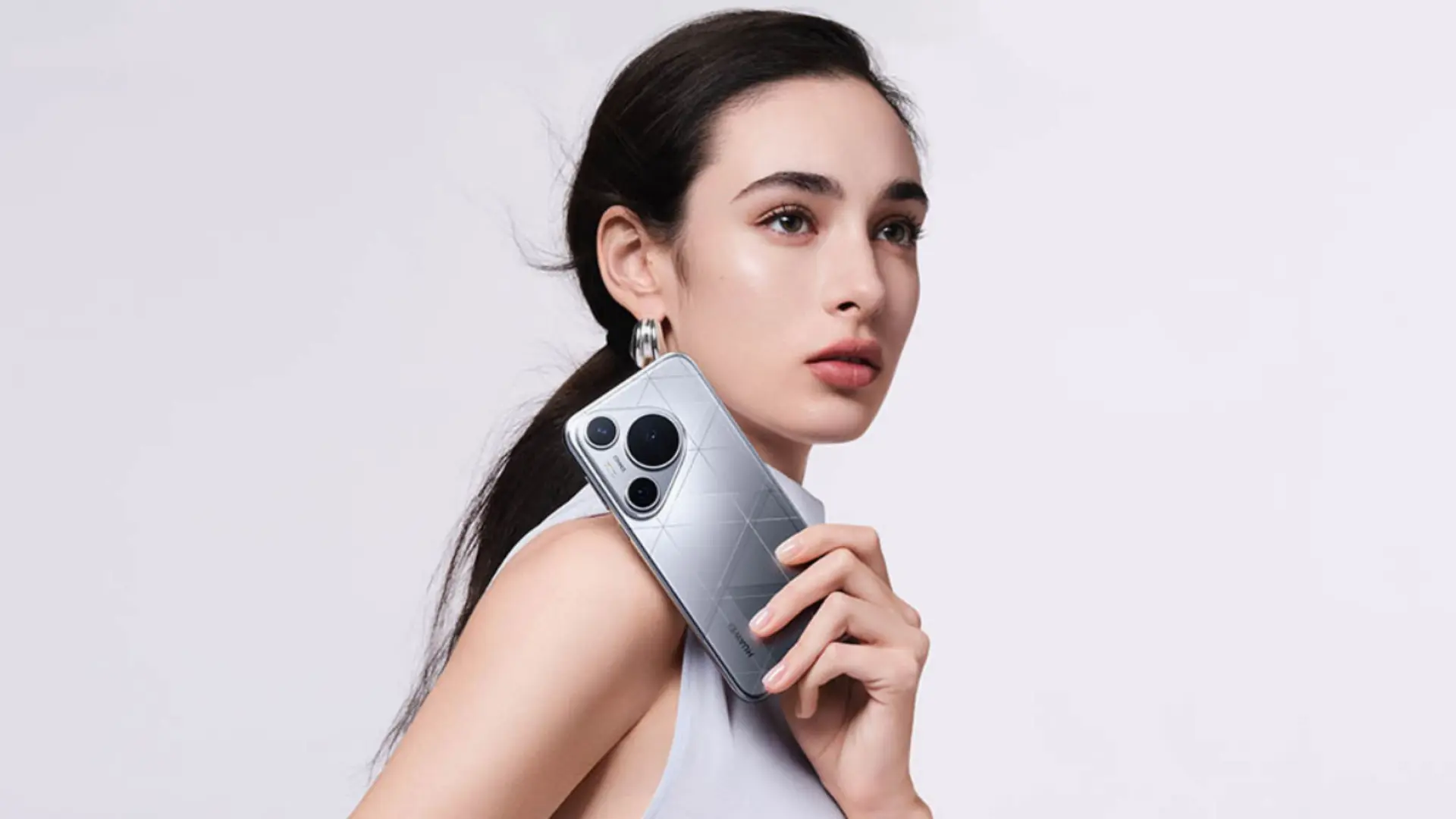 曲面屏再见!华为 Pura 80 Pro 或采用 2.5D 直屏 曲面屏再见!华为 Pura 80 Pro 或采用 2.5D 直屏