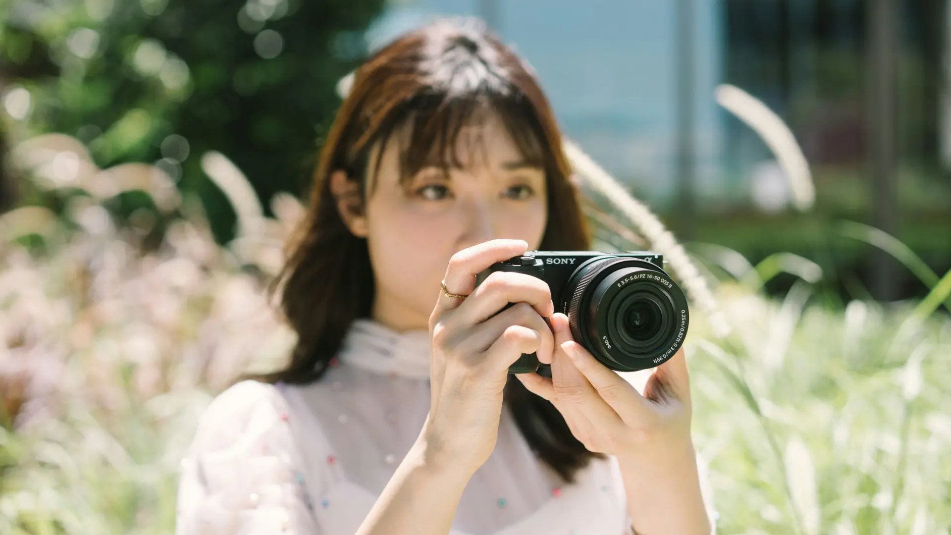 2025新手必入Vlog神器！索尼ZV-E10M2微单相机