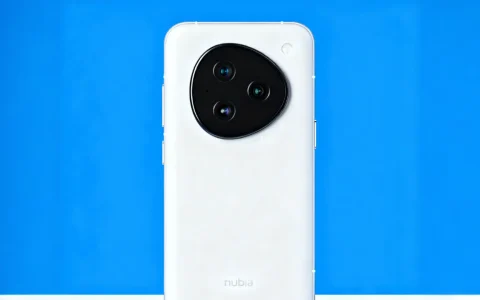 AI手机引发的“权限”战争！豆包手机是管家还是“入侵者”？