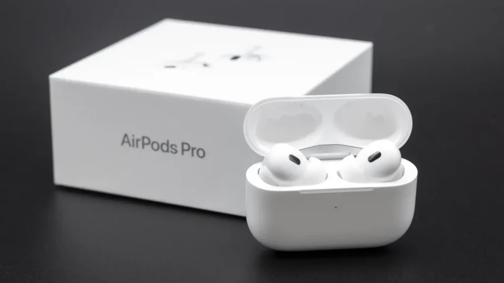 耳机长出“眼睛”？带摄像头的AirPods