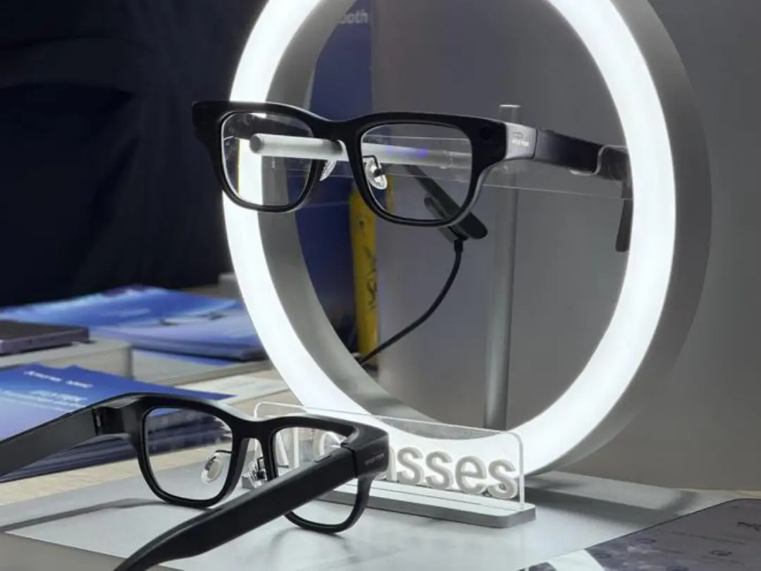 讯飞AI眼镜4月15日登场,首批“龙虾”能力+40克机身 讯飞AI眼镜4月15日登场,首批“龙虾”能力+40克机身
